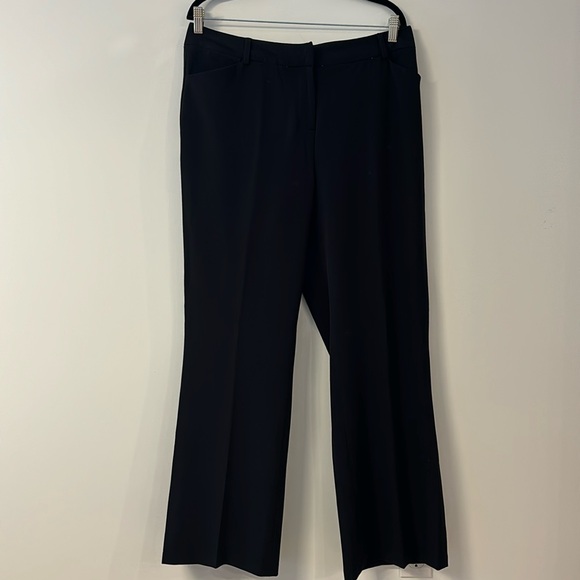 Reitmans Pants - NWT Reitmans black dress pants